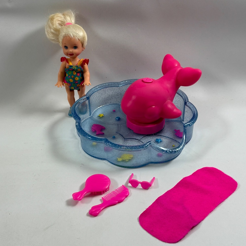 Pool Fun Kelly Playset Doll Accessories Whale Barbie Sister Vintage 1996 Mattel